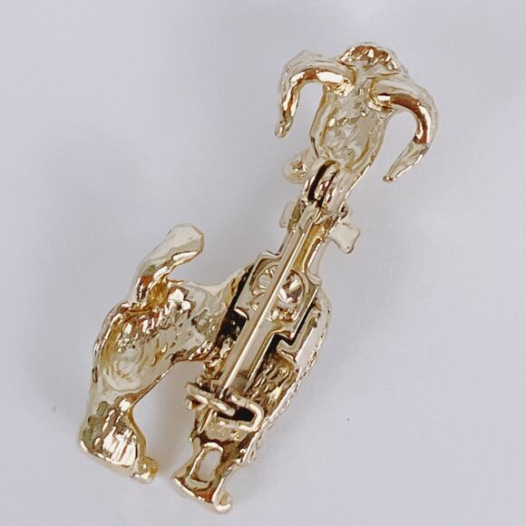 VTG Mid Century Poodle Dog Brooch Enamel Bow 1950s Novelty Figural Gold Tone Pin - Picture 7 of 8